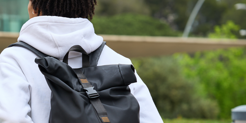 Rolltop-Rucksack, Herren, minimalistisch, funktional, Alltag, schwarz