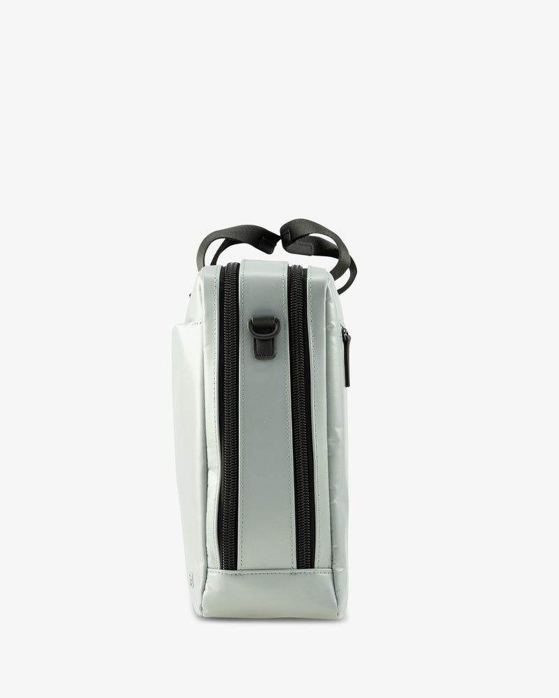 Jost Tolja Bolsa Business
