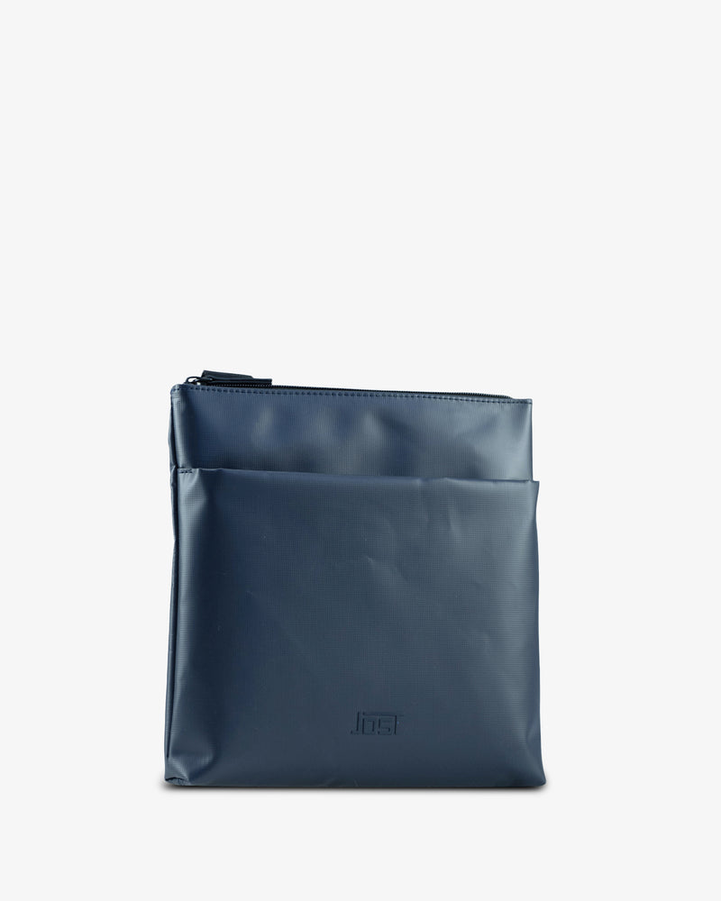 Jost Tolja Borsa a tracolla