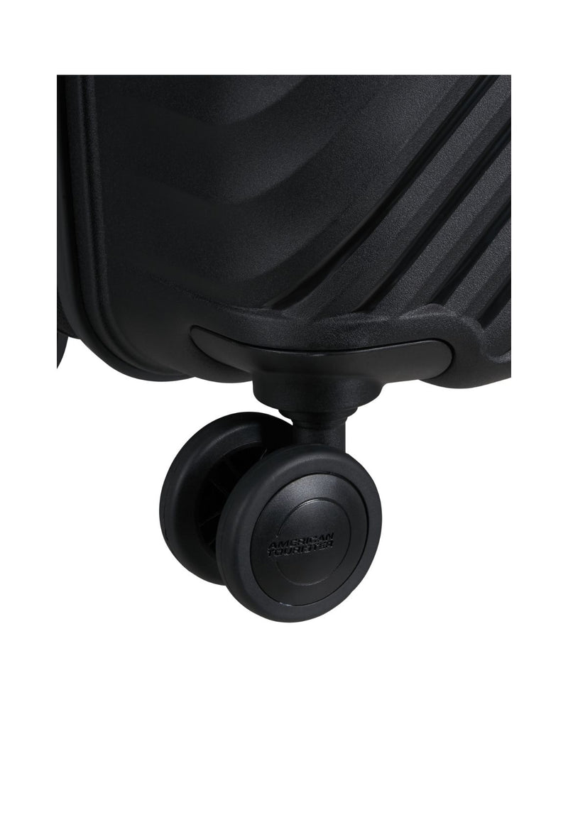 American Tourister Diablast Hard-shell Suitcase