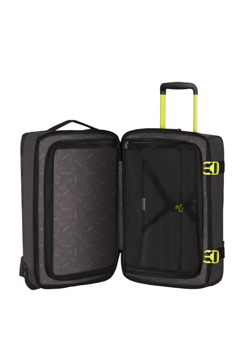 American Tourister Urban Track Duffle Borsa da viaggio impermeabile con ruote