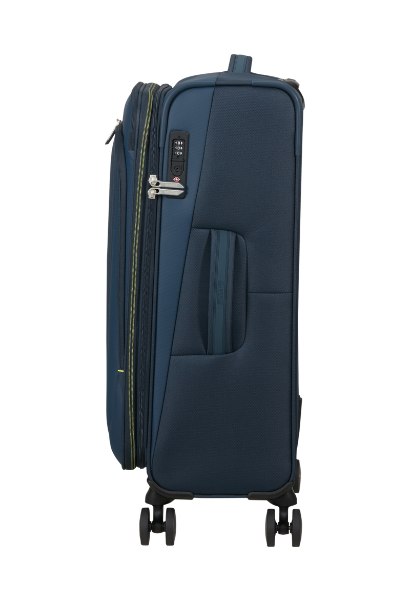 American Tourister Wanderlite Suitcase