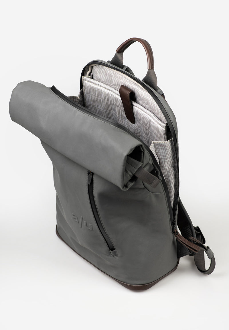 Aunts & Uncles Fukui Mochila
