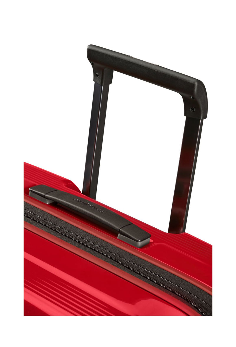 Samsonite Selection Nuon Hardshell case with 4 Wheels
