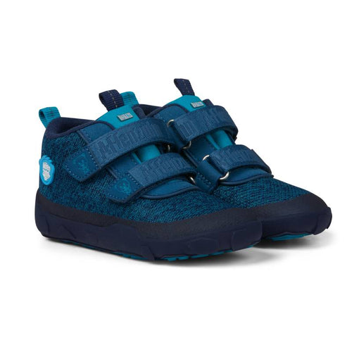 blau / 24