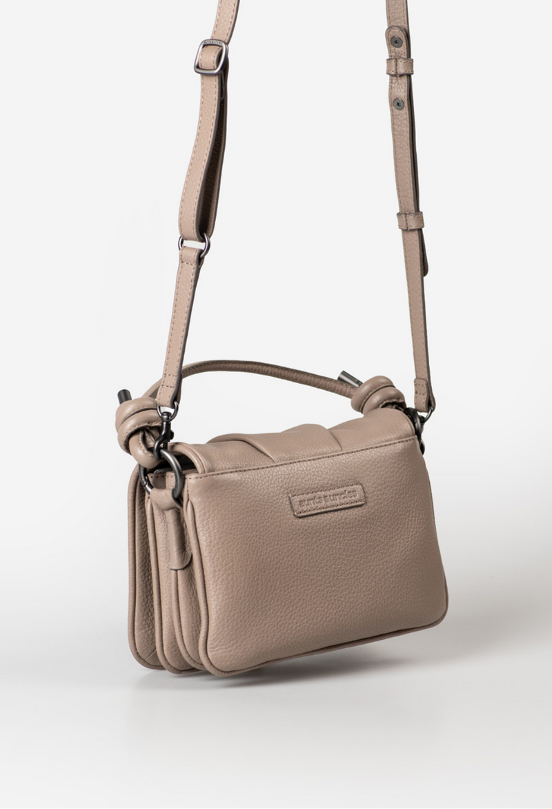 Aunts & Uncles Twinkle Flap Bag