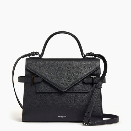 Black / M