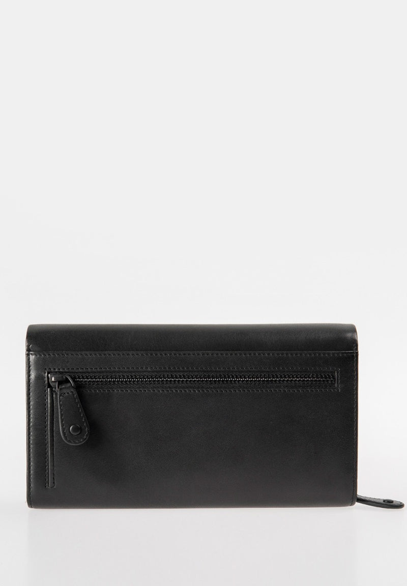 231090218