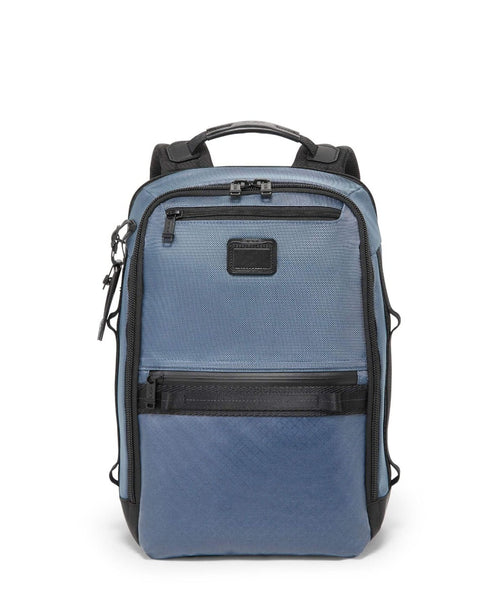 azzurro chiaro
