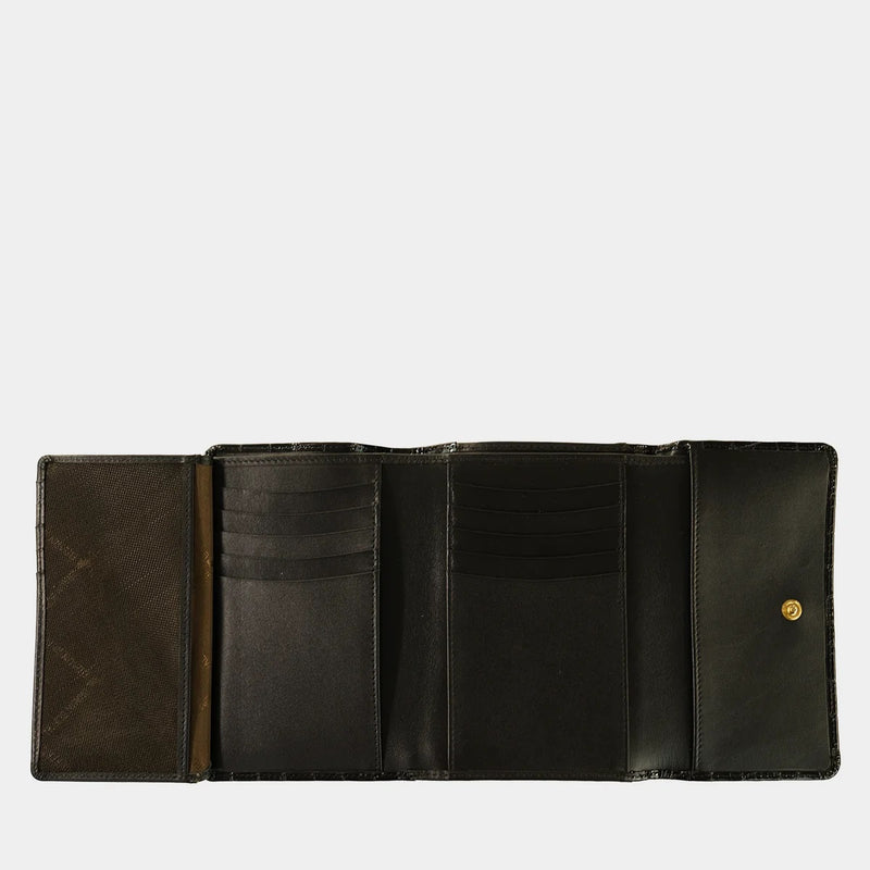 232090121