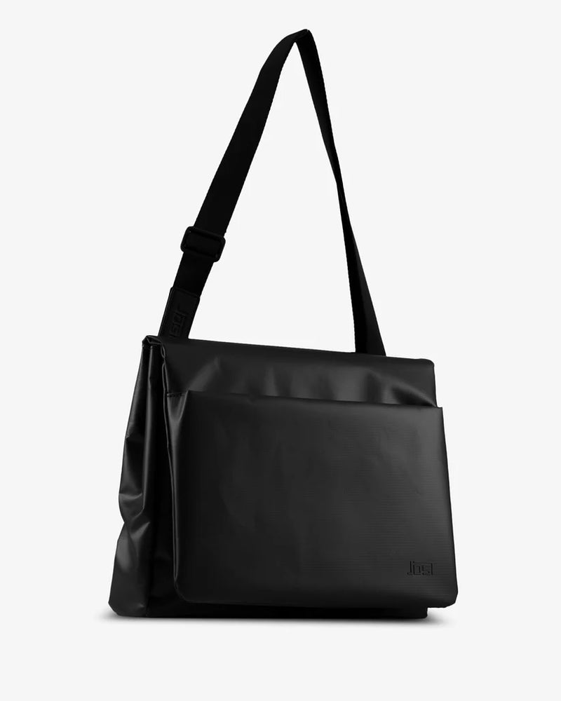 Jost Tolja Umhängetasche