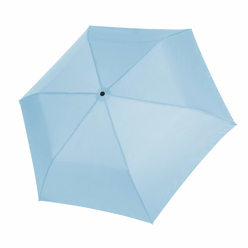 eisblau