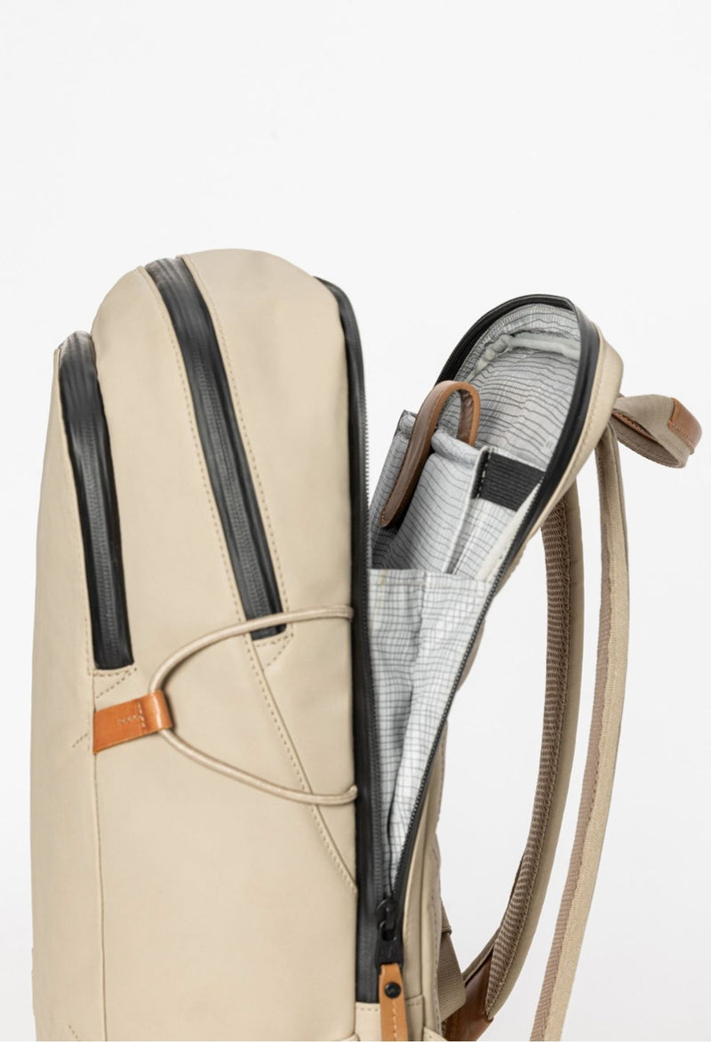 Aunts & Uncles Kawaguchi mochila