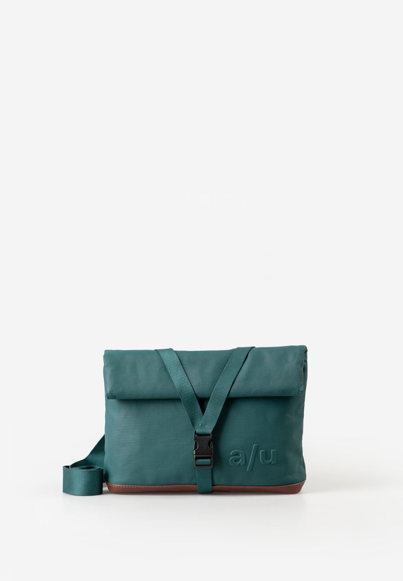 Aunts & Uncles Yao Überschlagtasche