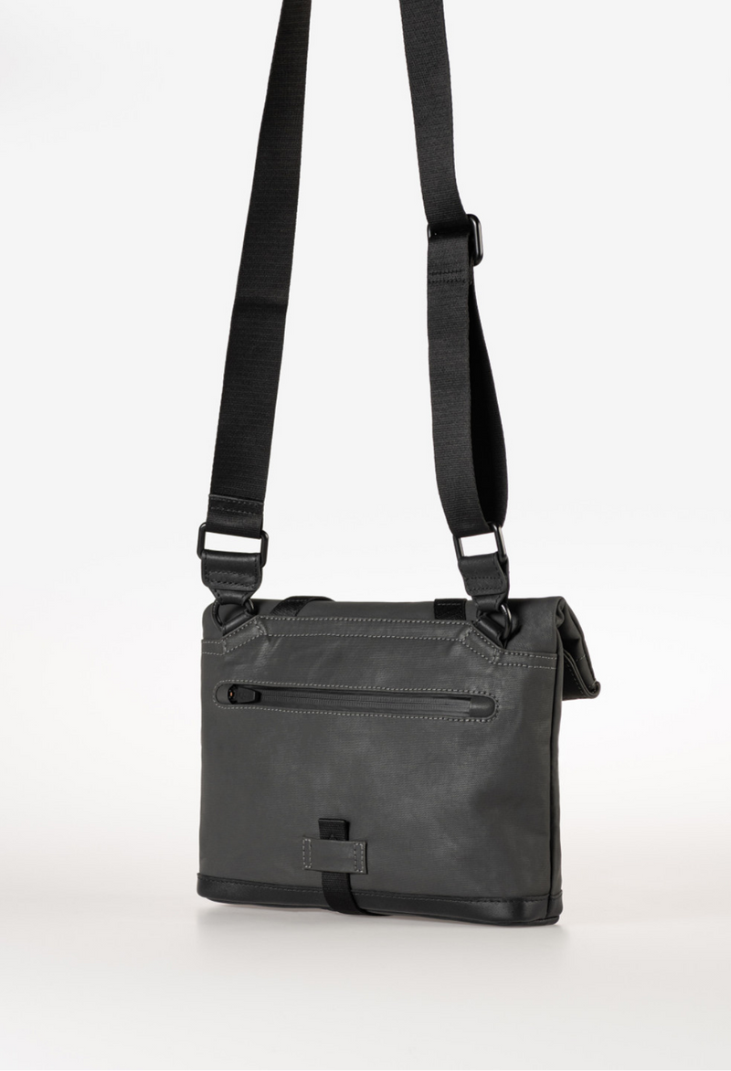 Aunts & Uncles Yao Flap Bag