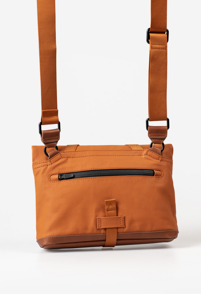 Aunts & Uncles Yao Flap Bag