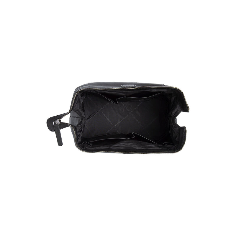 The Chesterfield Brand Stefan Toiletry Bag