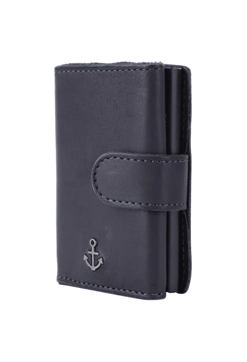 Titular de la tarjeta de crédito Harbor 2nd Robin