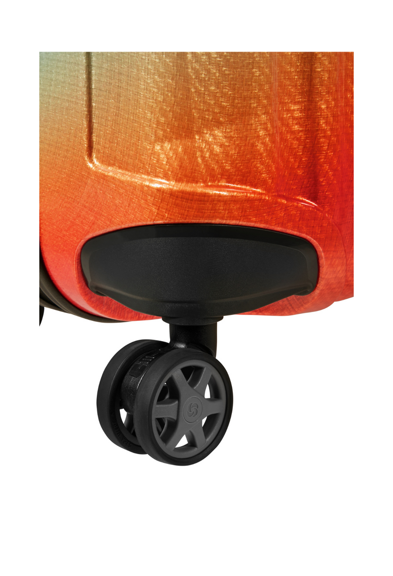 Samsonite Selection C-Lite Hardshell case with 4 Wheels