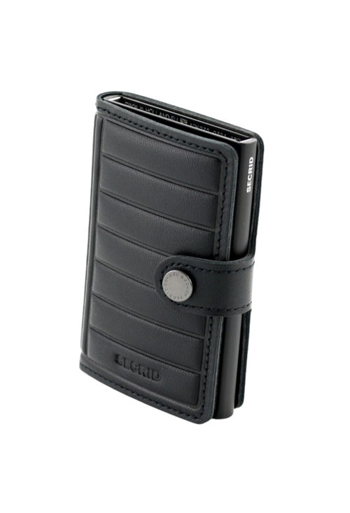 black with pattern Var