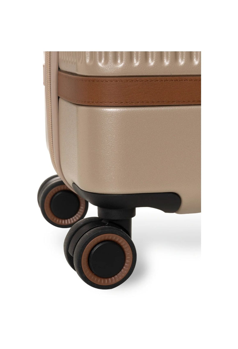 The Chesterfield Brand Zuna Suitcase