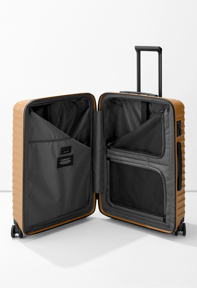 Estuche rígido Titan Upgrade