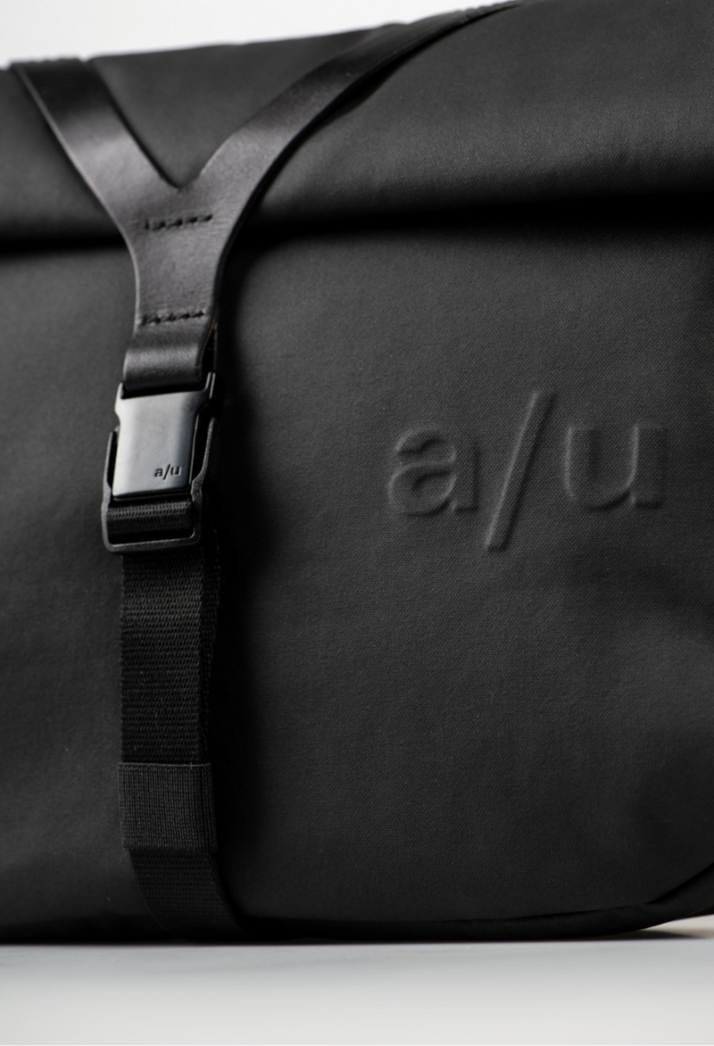 Aunts & Uncles Takashi RE Überschlagtasche