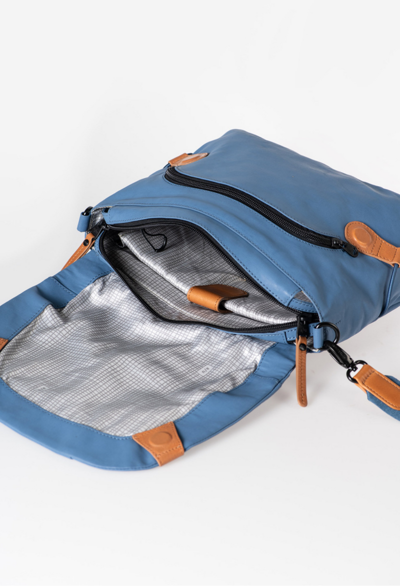 Aunts & Uncles Sendai Shoulder Bag